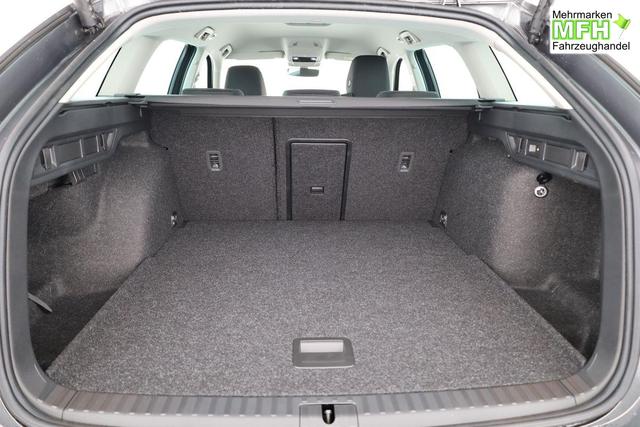 Skoda Octavia Combi 2.0 TDI 110 kW Selection DSG Selection, Navi, AHK, el. Klappe, 5-J Garantie 