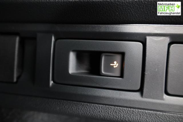 Skoda Octavia Combi 2.0 TDI 110 kW Selection DSG Selection, Navi, AHK, el. Klappe, 5-J Garantie 