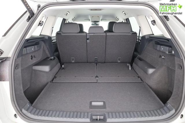 Skoda Kodiaq 2.0 TDI 142kW 4x4 Selection DSG Selection, 7-Sitzer, AHK, Navi, Side, el. Klappe, AreaView, ParkAssist 