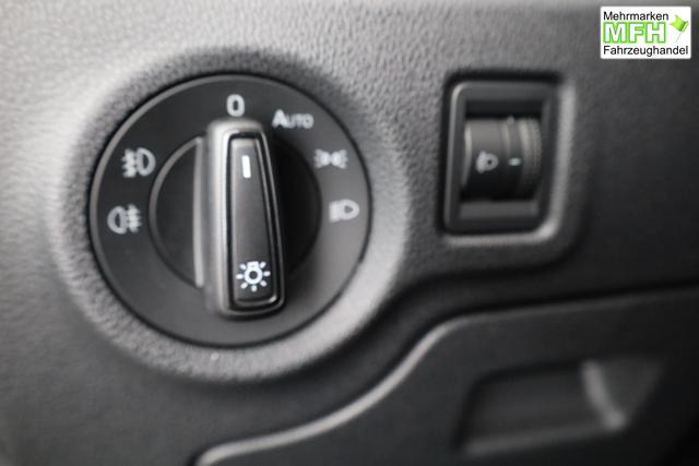 Skoda Fabia Selection 1.0 TSI DSG 130 Jahre, LED, Kamera, ACC, Side, Ladeboden, Winter 