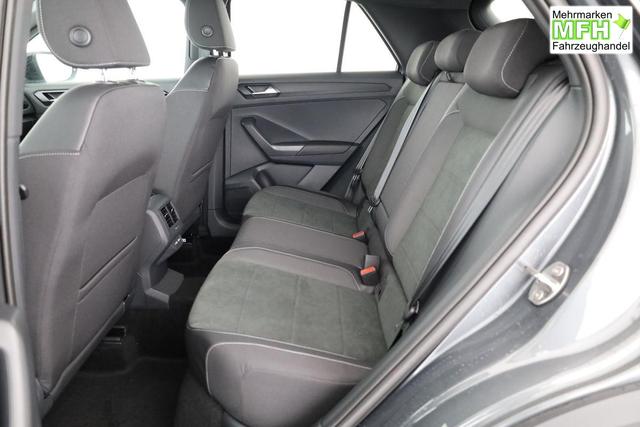 Volkswagen T-Roc Style 1.5 TSI DSG Black Style, AHK, IQ.Light, 19-Zoll, easyOpen, Navi 