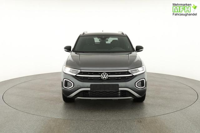 Volkswagen T-Roc Style 1.5 TSI DSG Black Style, AHK, IQ.Light, 19-Zoll, easyOpen, Navi 