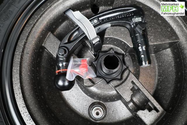 Volkswagen T-Cross 1.0 TSI 85 kW Life DSG Life, AHK, IQ.Light, Kamera, ACC, Side, Winter, 17-Zoll 