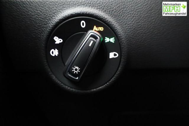 Volkswagen T-Roc Style 1.5 TSI DSG Black Style, AHK, IQ.Light, 19-Zoll, easyOpen, Navi 