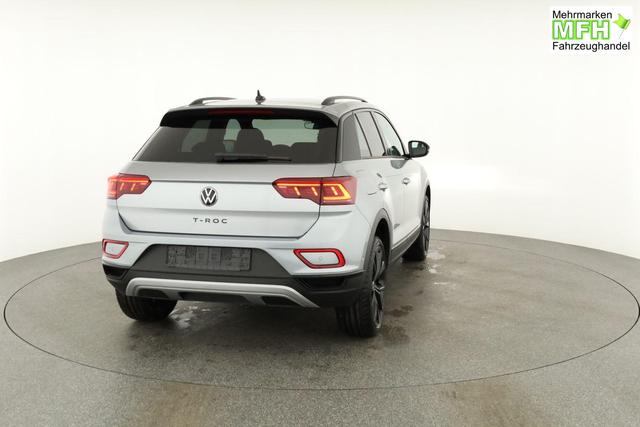 Volkswagen T-Roc Style 1.5 TSI DSG Black Style, AHK, IQ.Light, 19-Zoll, easyOpen, Navi 