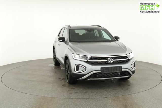Volkswagen T-Roc Style 1.5 TSI DSG Black Style, AHK, IQ.Light, 19-Zoll, easyOpen, Navi 
