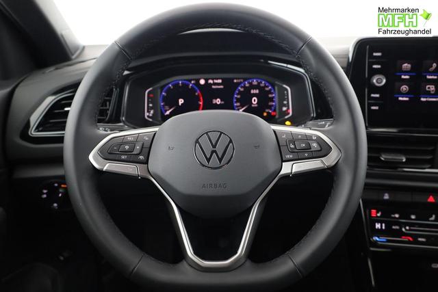 Volkswagen T-Roc Style 1.5 TSI DSG Black Style, AHK, IQ.Light, 19-Zoll, easyOpen, Navi 