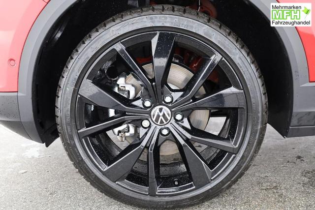 Volkswagen T-Roc Style 1.5 TSI DSG Black Style, AHK, IQ.Light, 19-Zoll, easyOpen, Navi 