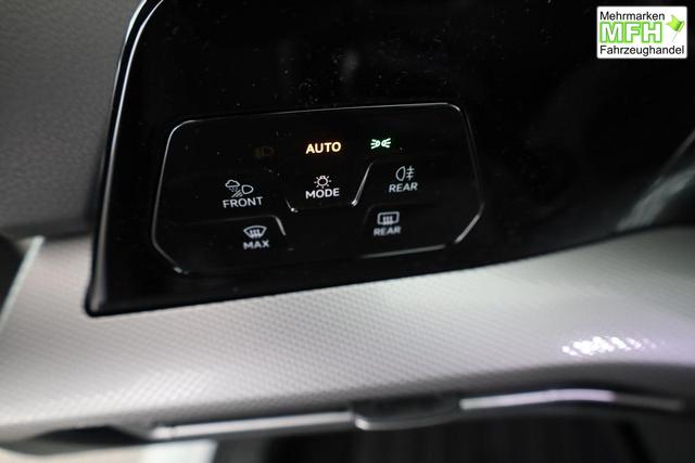 Volkswagen Golf 1.5 TSI eHybrid 150 kW Edition 50 VIII Style, AHK, Navi, Kamera, Side, LED-Plus 