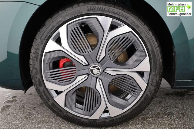 Skoda Octavia Combi RS 2.0 TSI DSG, Sonderlackierung, AHK, 19 Zoll, Canton, el. Klappe, Navi, Matrix, sofort 