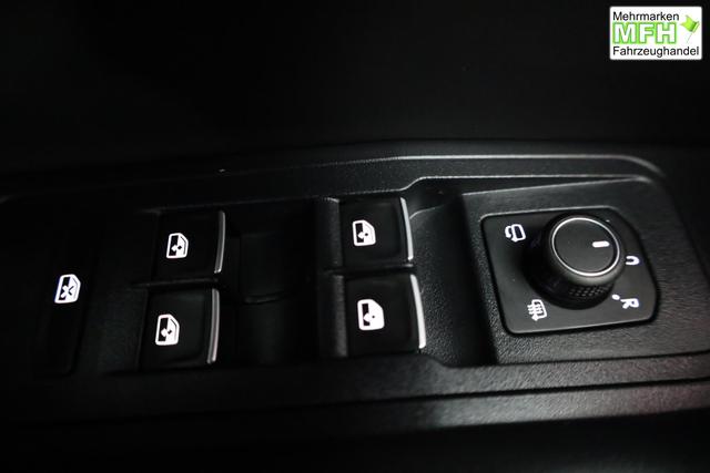 Volkswagen T-Roc Style 1.5 TSI DSG Black Style, AHK, IQ.Light, 19-Zoll, easyOpen, Navi 