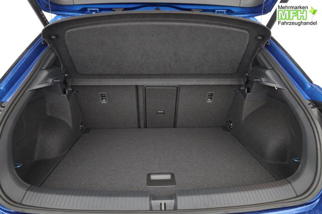 Volkswagen T-Roc Style 1.5 TSI DSG Black Style, AHK, IQ.Light, 19-Zoll, easyOpen, Navi 