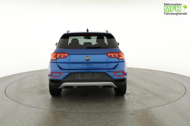 Volkswagen T-Roc Style 1.5 TSI DSG Black Style, AHK, IQ.Light, 19-Zoll, easyOpen, Navi 