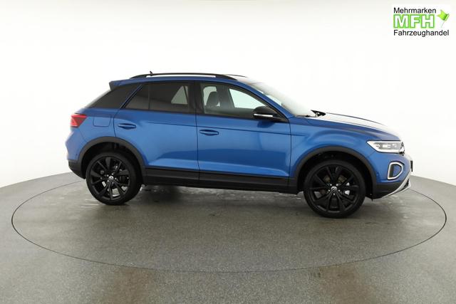 Volkswagen T-Roc Style 1.5 TSI DSG Black Style, AHK, IQ.Light, 19-Zoll, easyOpen, Navi 
