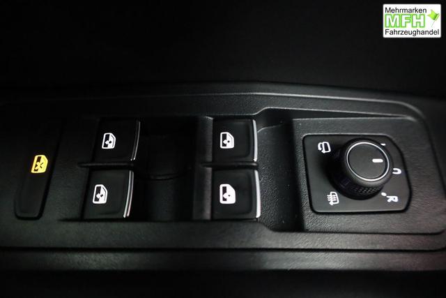 Volkswagen T-Roc Style 1.5 TSI DSG Black Style, AHK, IQ.Light, 19-Zoll, easyOpen, Navi 