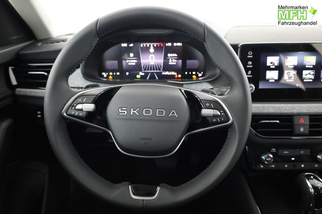 Skoda Kamiq Selection 1.5 TSI DSG Selection, AHK, Kamera, Winter, 4-J Garantie 