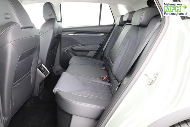 Skoda Elroq 60 Loft Loft, W&auml;rmepumpe, Navi, Kamera, Side, Winter, 19-Zoll, 3 J.- Garantie 