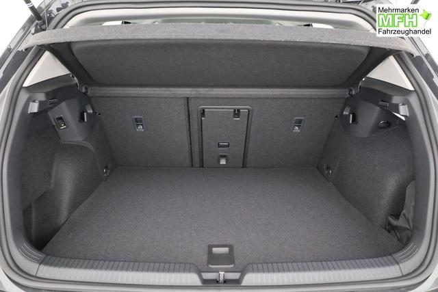 Volkswagen Golf 1.5 TSI eHybrid 150 kW Edition 50 VIII Style, AHK, Navi, Kamera, Side, LED-Plus 