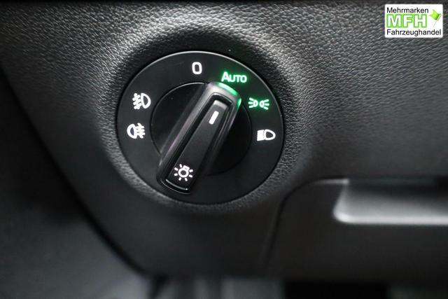 Skoda Karoq Selection 1.5 TSI DSG Selection, AHK, Navi, Kamera, el. Klappe, LED, Winter, sofort 