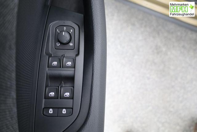 Skoda Kodiaq 2.0 TDI 142kW 4x4 Selection DSG Selection, 7-Sitzer, AHK, Navi, Side, el. Klappe, AreaView, ParkAssist 