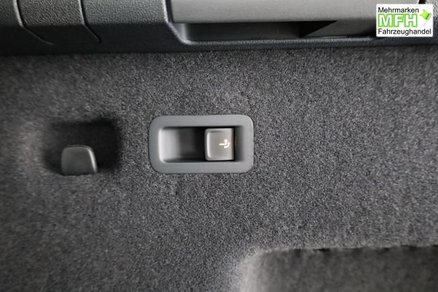 Skoda Kodiaq 2.0 TDI 142kW 4x4 Selection DSG Selection, 7-Sitzer, AHK, Navi, Side, el. Klappe, AreaView, ParkAssist 