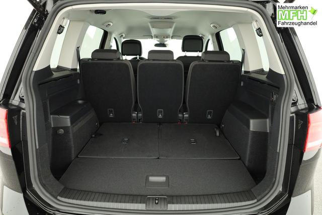 Volkswagen Touran Comfortline BMT/Start-Stopp 1.5 TSI DSG Comfortline, 7-Sitzer, AHK, Navi, Kamera, Side, Winter, 3 J.-Garantie 