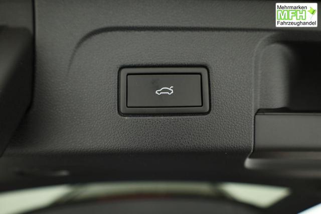 Volkswagen Touran Comfortline BMT/Start-Stopp 1.5 TSI DSG Comfortline, 7-Sitzer, AHK, Navi, Kamera, Side, Winter, 3 J.-Garantie 