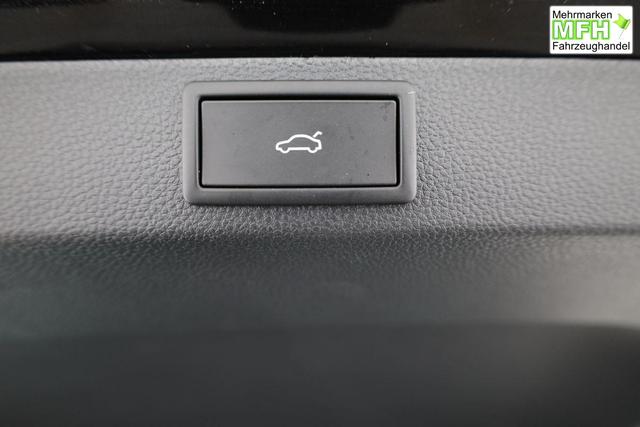 Skoda Karoq Selection 1.5 TSI DSG Selection, AHK, Navi, LED, Kamera, Winter, el. Klappe, Ladeboden, 4 J.-Garantie 