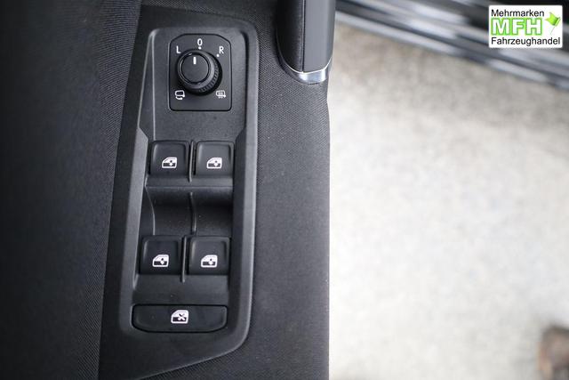 Volkswagen Touran Comfortline BMT/Start-Stopp 1.5 TSI DSG Comfortline, AHK, Navi, Side, Kamera, Winter, 17-Zoll, 3 J.-Garantie 