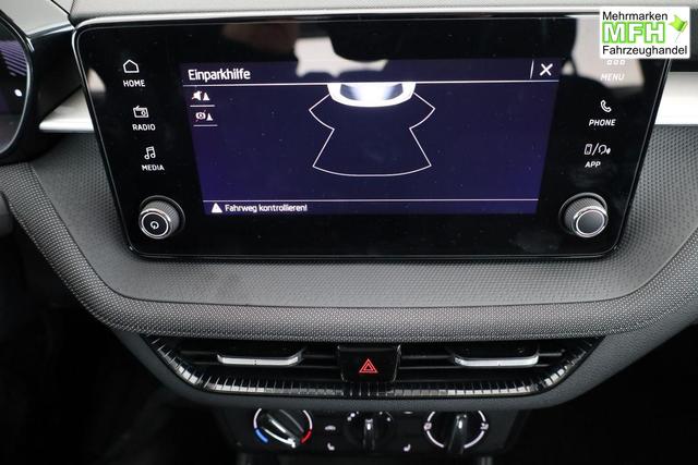 Skoda Fabia Selection 1.0 TSI Selection, Ladeboden, Park, Winterpaket, SmartLink, 4-J Garantie 