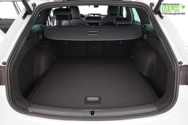 Cupra Leon Sportstourer 1.5 eTSI 110 kW ST DSG, AHK, Navi, Matrix, Side, Kamera, el. Klappe, Winter, 5-J Garantie 