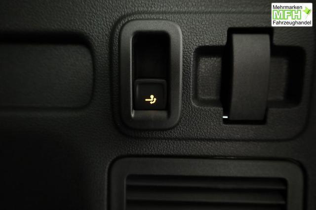 Volkswagen Touran Comfortline BMT/Start-Stopp 1.5 TSI DSG Comfortline, 7-Sitzer, AHK, Navi, Kamera, Side, Winter, 3 J.-Garantie 