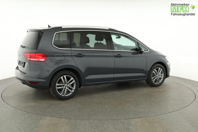 Volkswagen Touran Comfortline BMT/Start-Stopp 1.5 TSI DSG Comfortline, 7-Sitzer, AHK, Navi, Kamera, Side, Winter, 3 J.-Garantie 