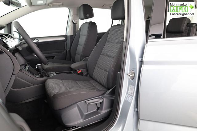 Volkswagen Touran Comfortline BMT/Start-Stopp 1.5 TSI DSG Comfortline, 7-Sitzer, AHK, Navi, Kamera, Side, Winter, 3 J.-Garantie 