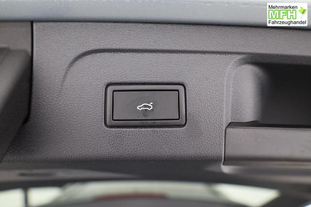 Volkswagen Touran Comfortline BMT/Start-Stopp 1.5 TSI DSG Comfortline, 7-Sitzer, AHK, Navi, Kamera, Side, Winter, 3 J.-Garantie 