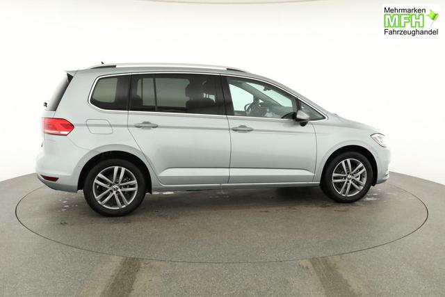 Volkswagen Touran Comfortline BMT/Start-Stopp 1.5 TSI DSG Comfortline, 7-Sitzer, AHK, Navi, Kamera, Side, Winter, 3 J.-Garantie 