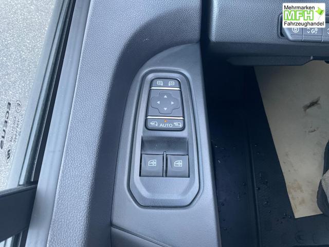 Renault Trafic Combi Grand Evolution dCi 170 AT, AHK, Navi, Side, LED, Winter, 17-Zoll 