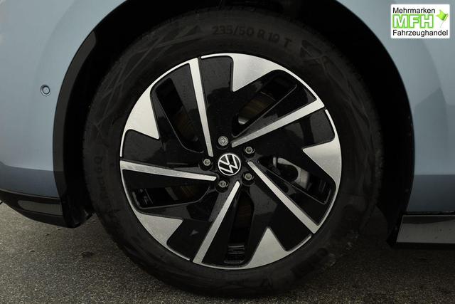 Volkswagen ID.7 Kombi Pro 210 kW Tourer Black Style, HUD, AreaView, Side, Winter, 19-Zoll 