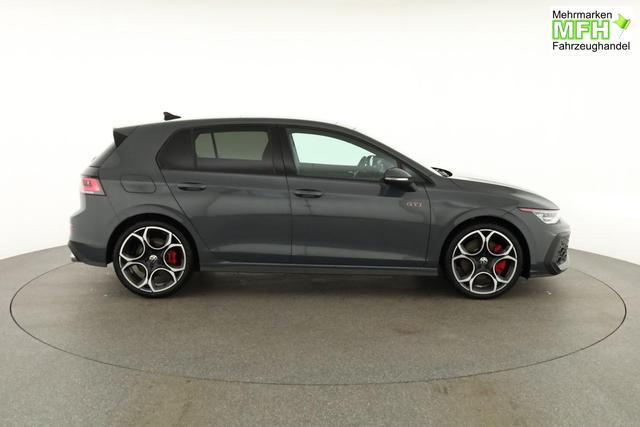 Volkswagen Golf 2.0 TSI 195 kW GTI VIII DSG, Navi, Side, Matrix, Kamera, Winter, 19-Zoll 