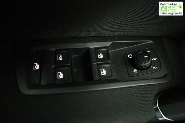 Volkswagen Touran Comfortline BMT/Start-Stopp 1.5 TSI DSG Comfortline, 7-Sitzer, AHK, Navi, Side, Kamera, Winter, 17-Zoll, 3 J.-Garantie 