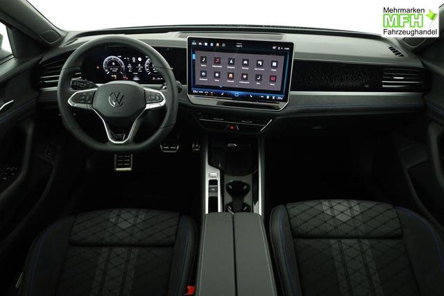 Volkswagen Passat Variant 2.0 TDI 142 kW 4Motion R-Line DSG 4M Black, AHK, IQ.Light, HUD, 19-Zoll, AreaView, Navi, Side 