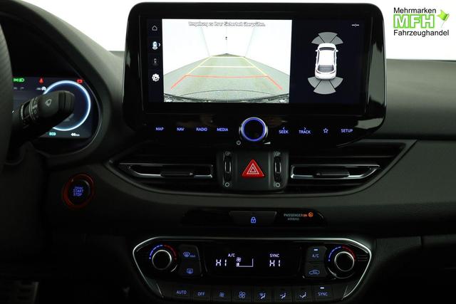 Hyundai i30 N Line 1.5 T-GDI DCT Fastback N-LINE, Navi, 18-Zoll, Kamera, LED, Winter 