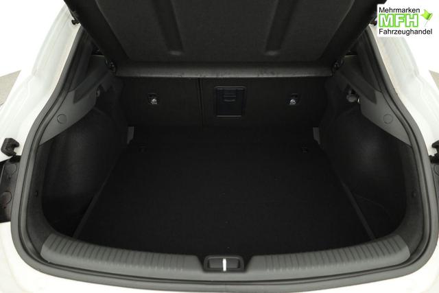 Hyundai i30 N Line 1.5 T-GDI DCT Fastback N-LINE, Navi, 18-Zoll, Kamera, LED, Winter 