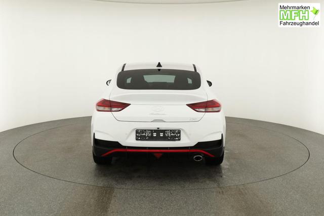 Hyundai i30 N Line 1.5 T-GDI DCT Fastback N-LINE, Navi, 18-Zoll, Kamera, LED, Winter 