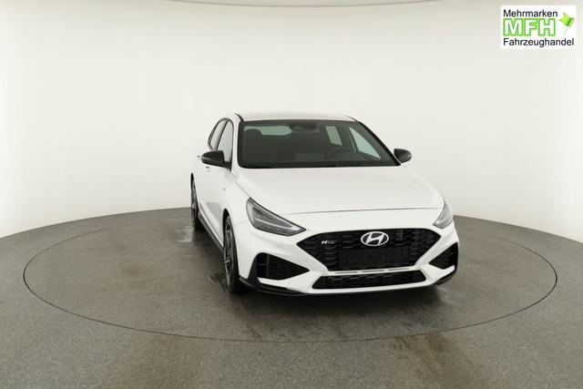 Hyundai i30 N Line 1.5 T-GDI DCT Fastback N-LINE, Navi, 18-Zoll, Kamera, LED, Winter 