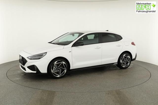 Hyundai i30 N Line 1.5 T-GDI DCT Fastback N-LINE, Navi, 18-Zoll, Kamera, LED, Winter 