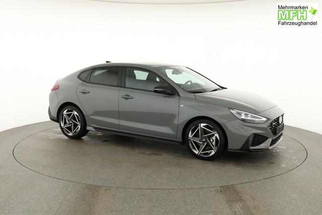 Hyundai i30 N Line 1.5 T-GDI DCT Fastback N-LINE, Navi, 18-Zoll, Kamera, LED, Winter 