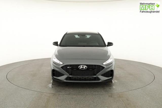 Hyundai i30 N Line 1.5 T-GDI DCT Fastback N-LINE, Navi, 18-Zoll, Kamera, LED, Winter 