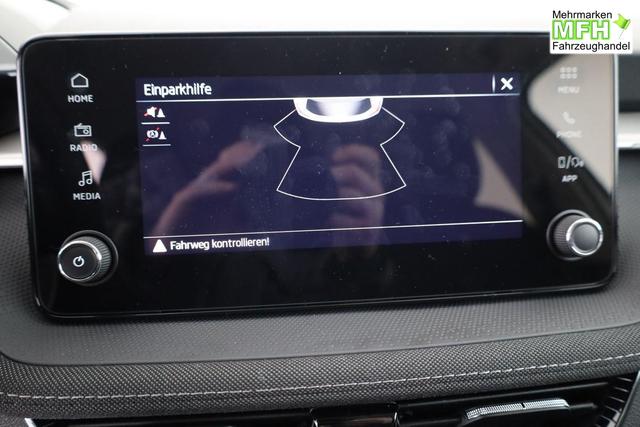 Skoda Fabia Selection 1.0 TSI DSG Selection, 15-Zoll schwarz, Winter, Ladeboden 