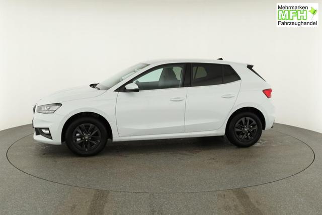 Skoda Fabia Selection 1.0 TSI DSG Selection, 15-Zoll schwarz, Winter, Ladeboden 